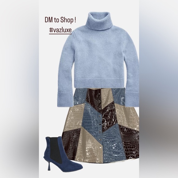 GRACIA EMBOSSED LEATHER PATCH SKIRT - Picture 3 of 4